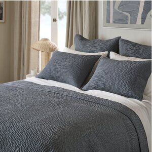 Parachute hand-stitched shams standard size "dusk" color - NWT